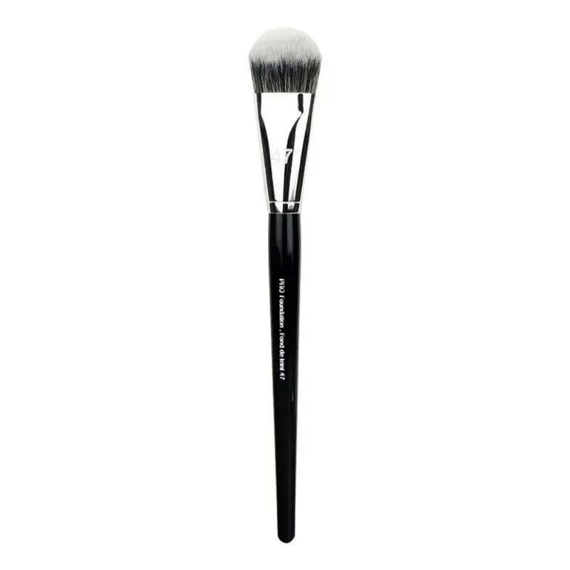 Professional Foundation Brush 47